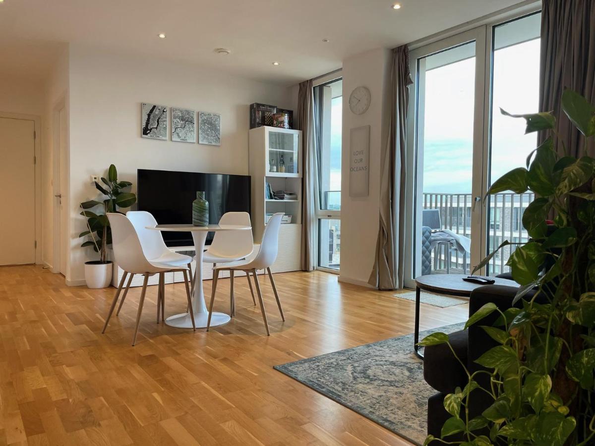 Luxury En-Suite Room Olympic Village In Shared Apartment London Exterior photo